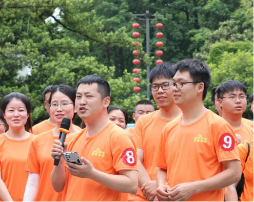 維康藥業(yè)團支部開(kāi)展“步步為贏(yíng)，爭做五四優(yōu)秀青年”主題活動(dòng)